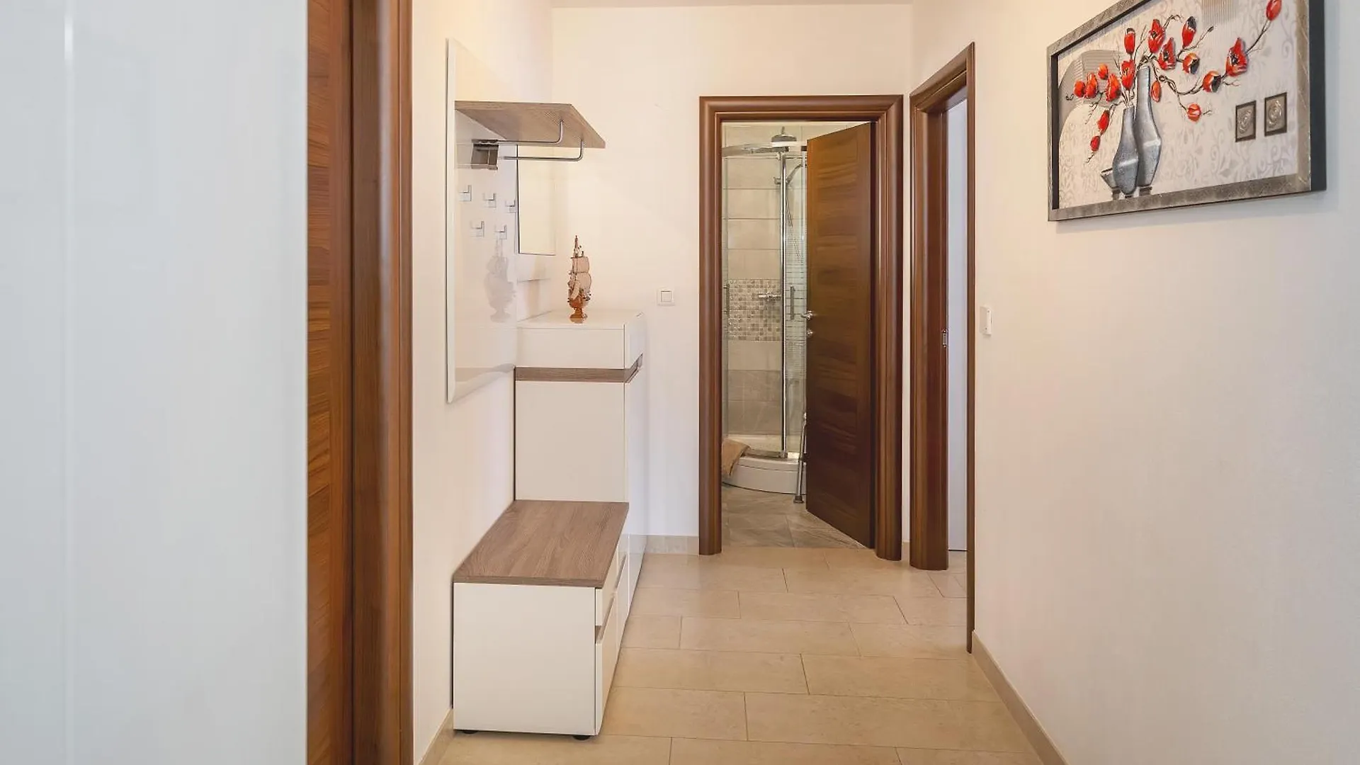 Apartment Harmonie With Jacuzzi And Terrace Jurandvor