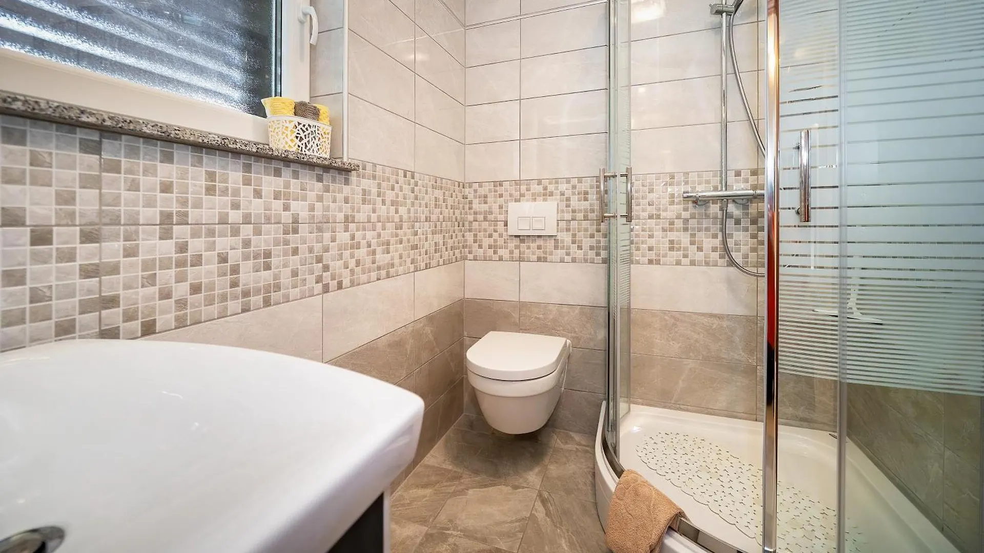 Apartment Harmonie With Jacuzzi And Terrace Jurandvor 0*,