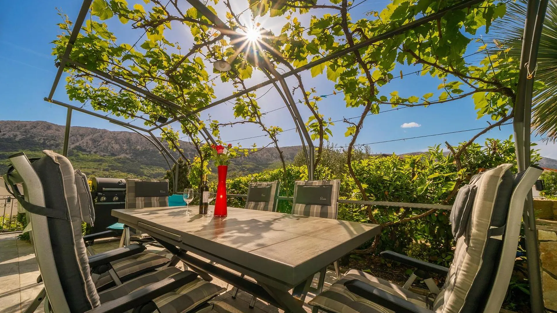 Apartment Harmonie With Jacuzzi And Terrace Jurandvor 0*,